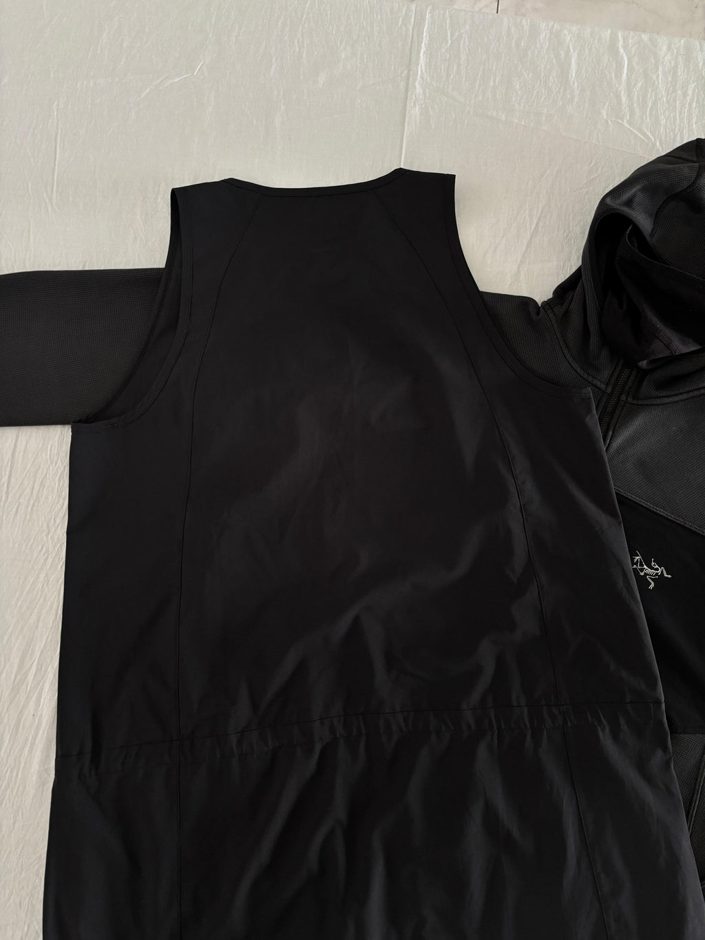 ARC’TERYX TELA LIGERA. L DE DAMA.