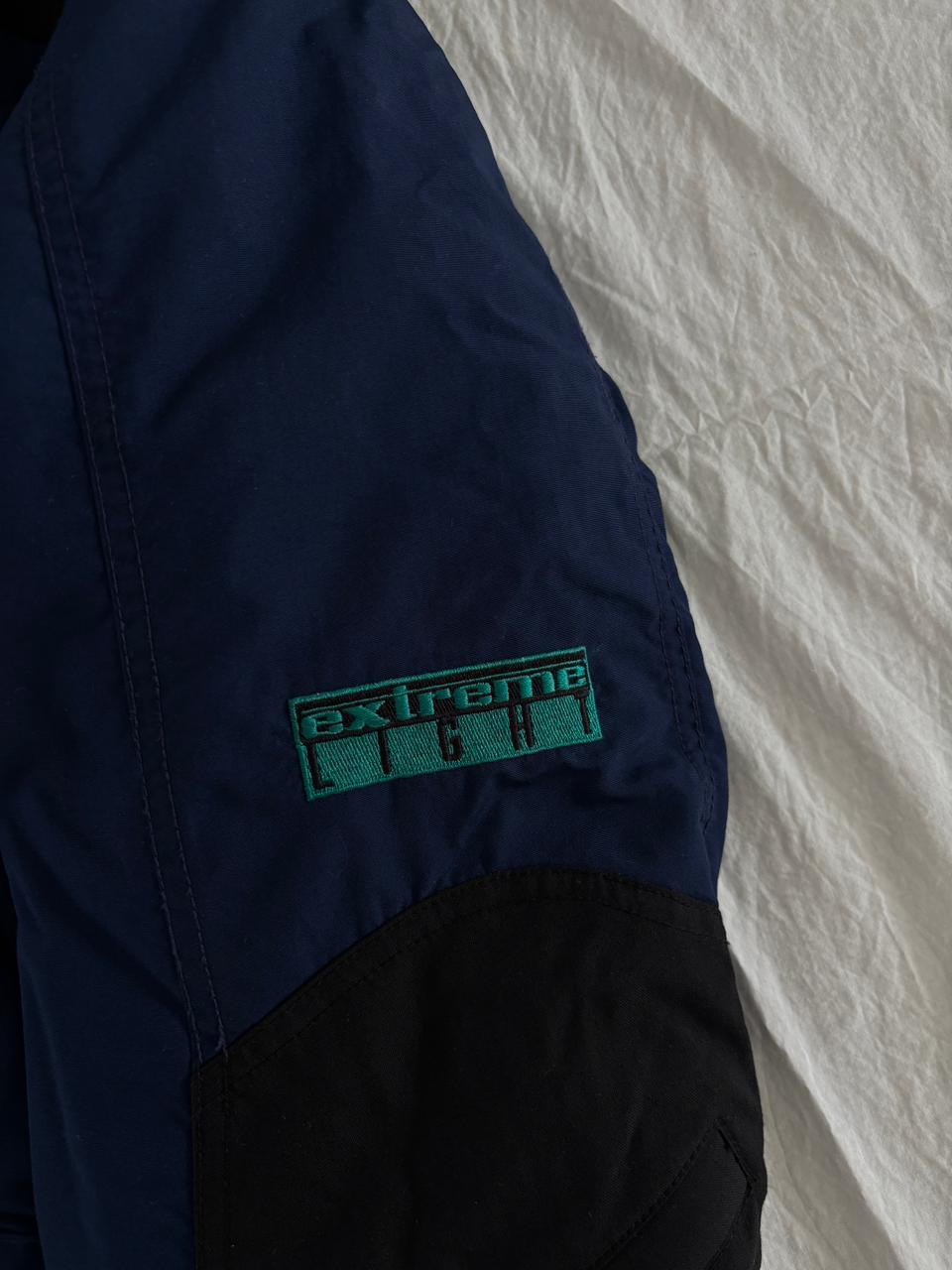 TNF AZUL CON NEGRO BRUMOSO Y CALIENTE IMPERMEABLE PARA NIEVE. L DE DAMA.