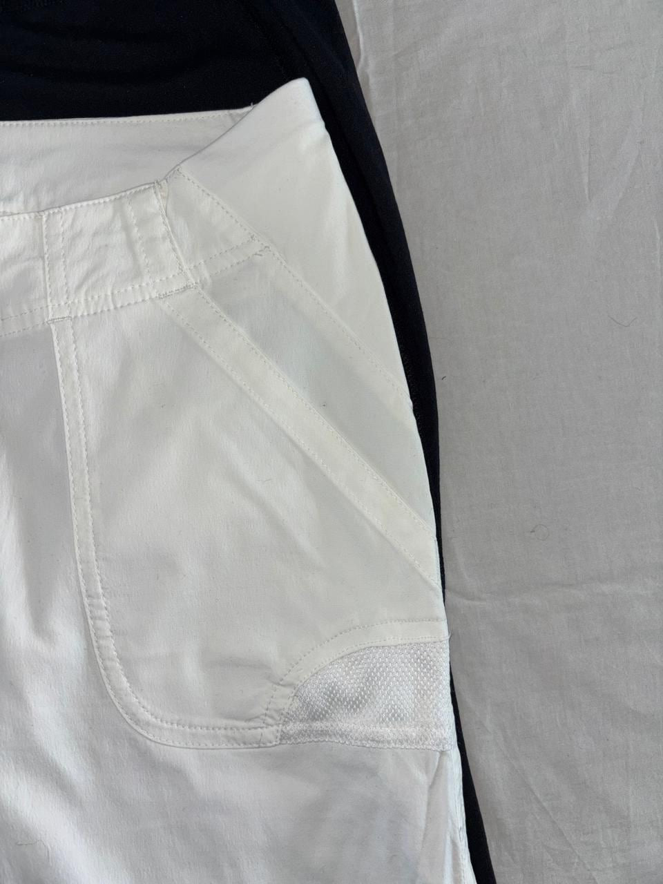 COLUMBIA SHORT BLANCO PARA SENDERISMO. M DE DAMA.