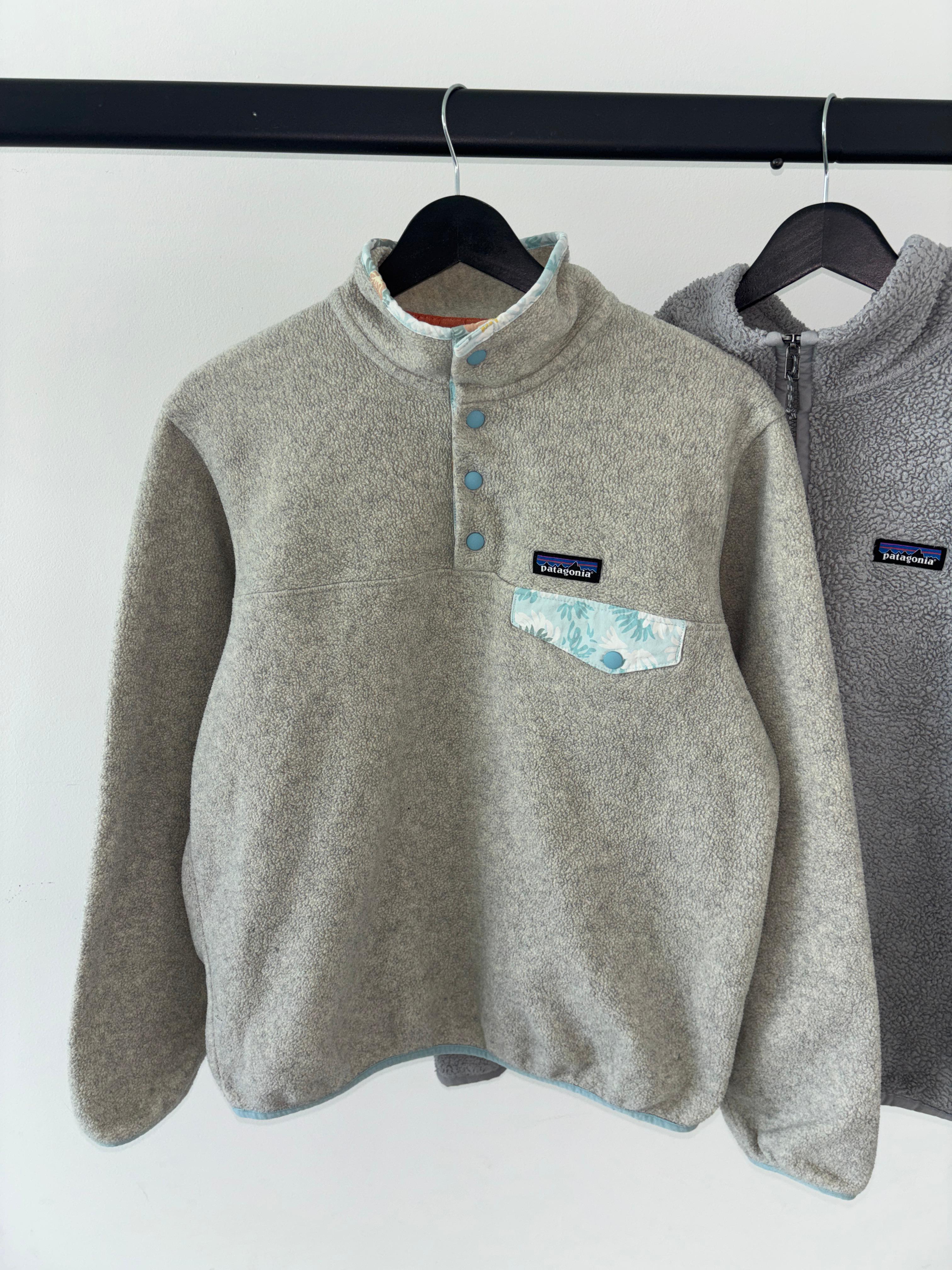 PATAGONIA BEIGE POLAR SYNCHILLA. SIN DETALLE. M DE DAMA.