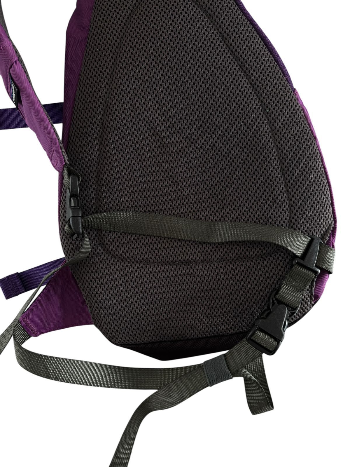 PATAGONIA ORIGINAL ATOM SLING 8L. COMO NUEVO.
