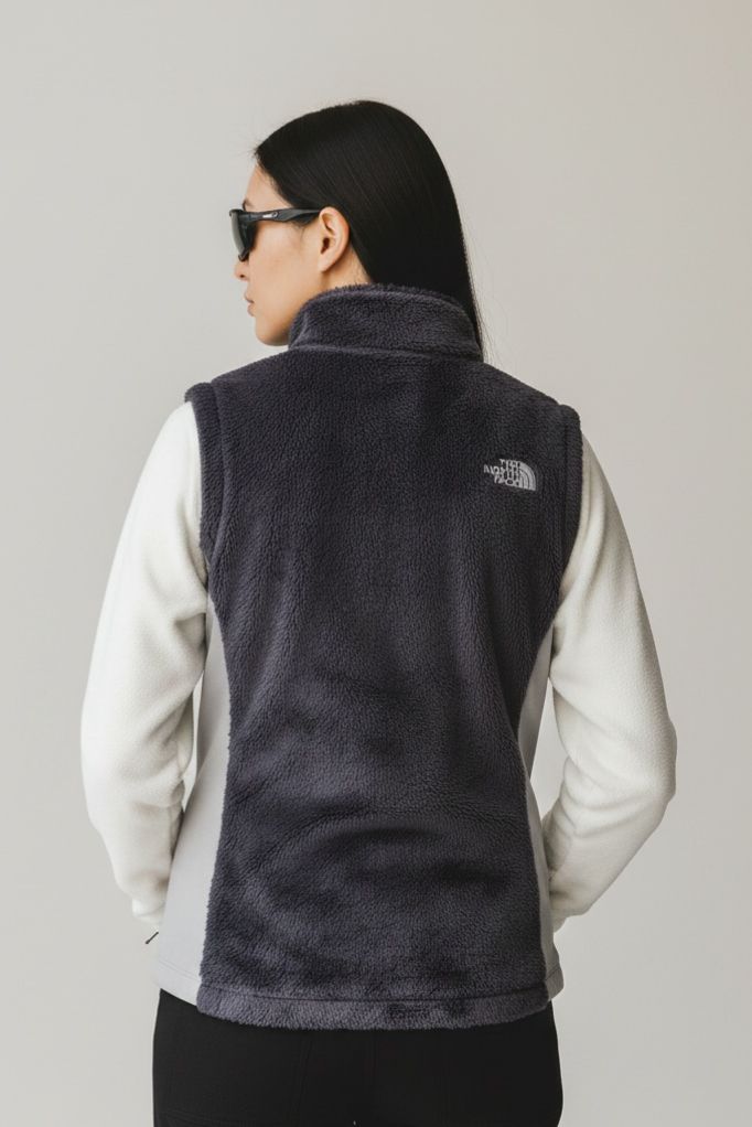 TNF CHALECO MORADO PELUCHE INTACTO Y SUAVE. S DE DAMA.