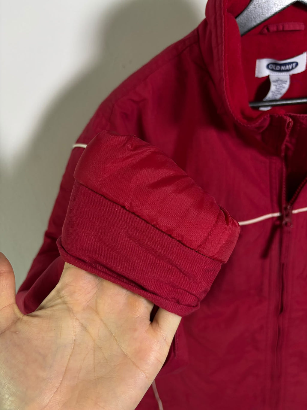 OLD NAVY ROJO 3RA CAPA PARA CLIMAS FRÍOS. EN ESPALDA ES POLAR. XL DE DAMA.