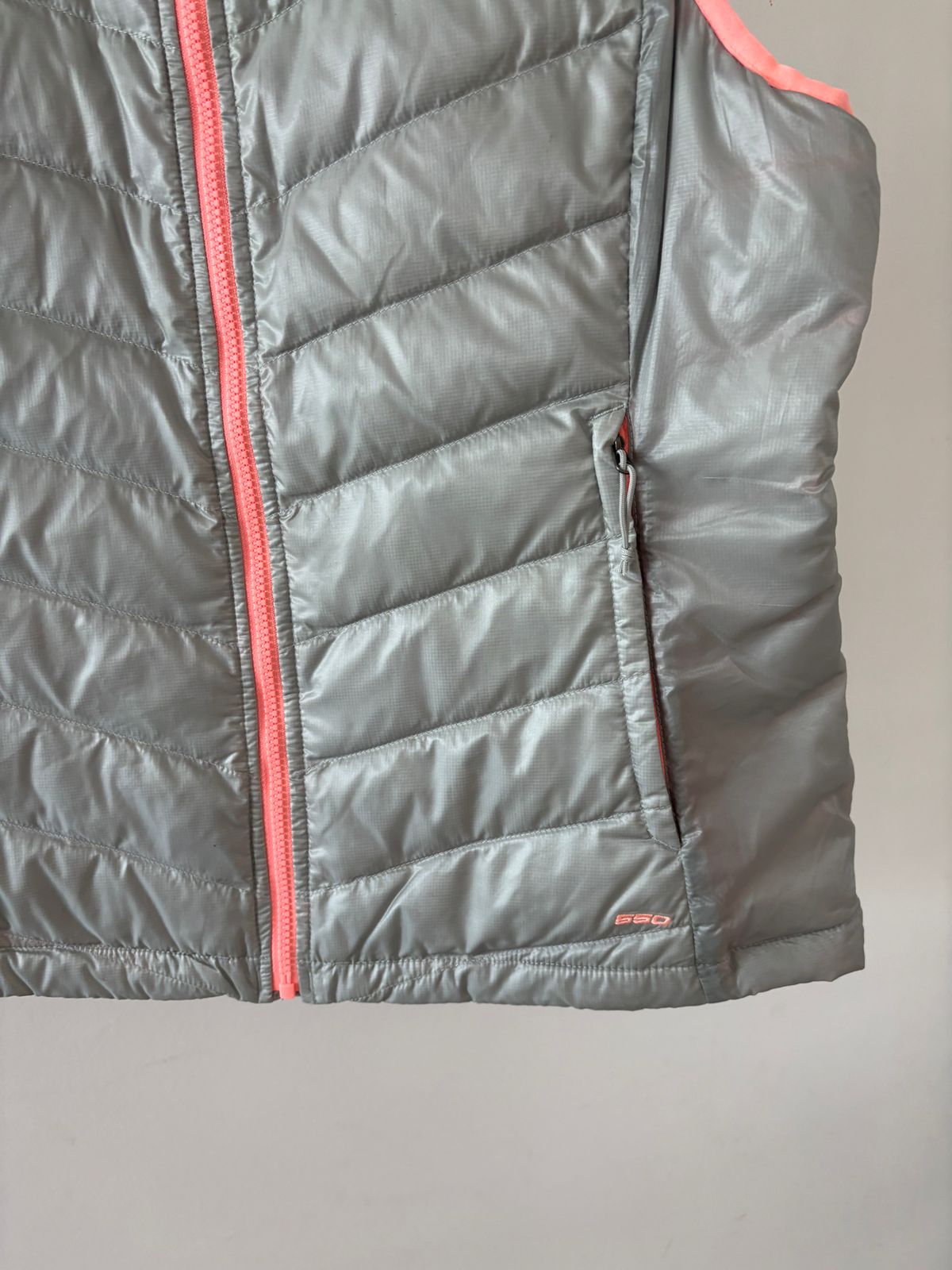 TNF CHALECO COMPRESIBLE DE PLUMA DE 550. XL DE DAMA.