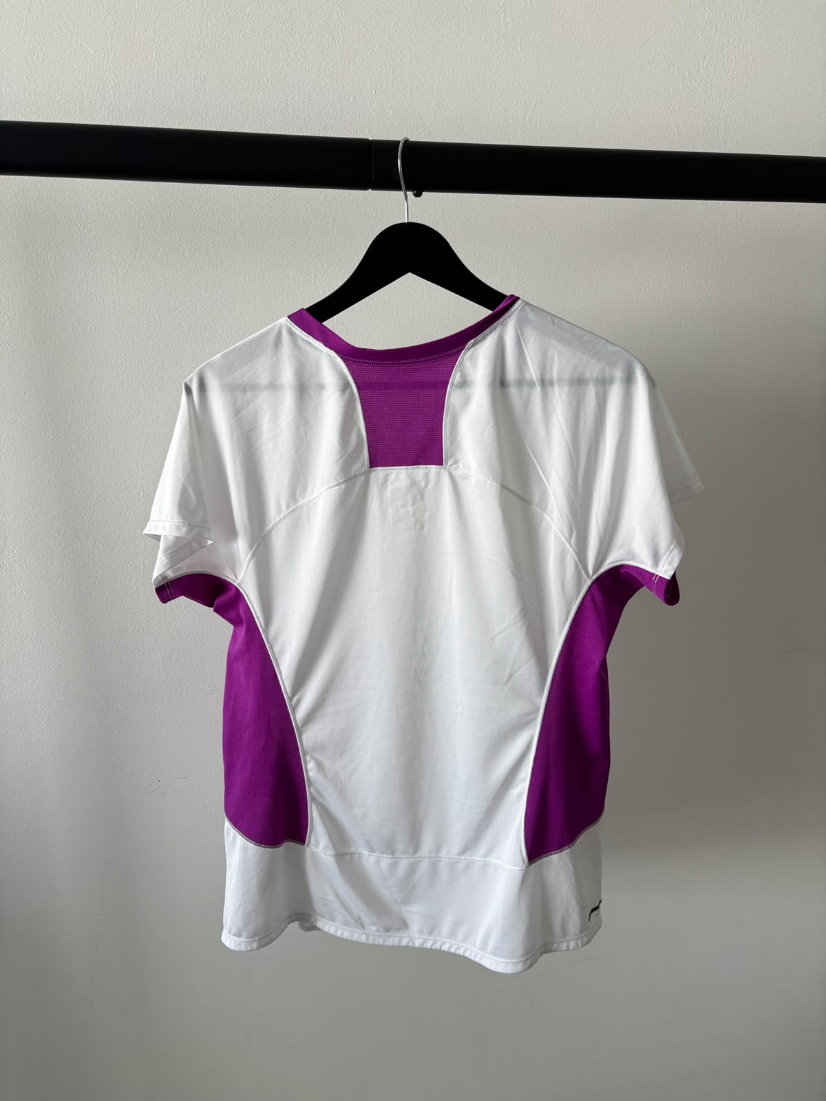 TNF FLASHDRY (acelera la evaporación del sudor y seca la ropa rápidamente). S DE DAMA.
