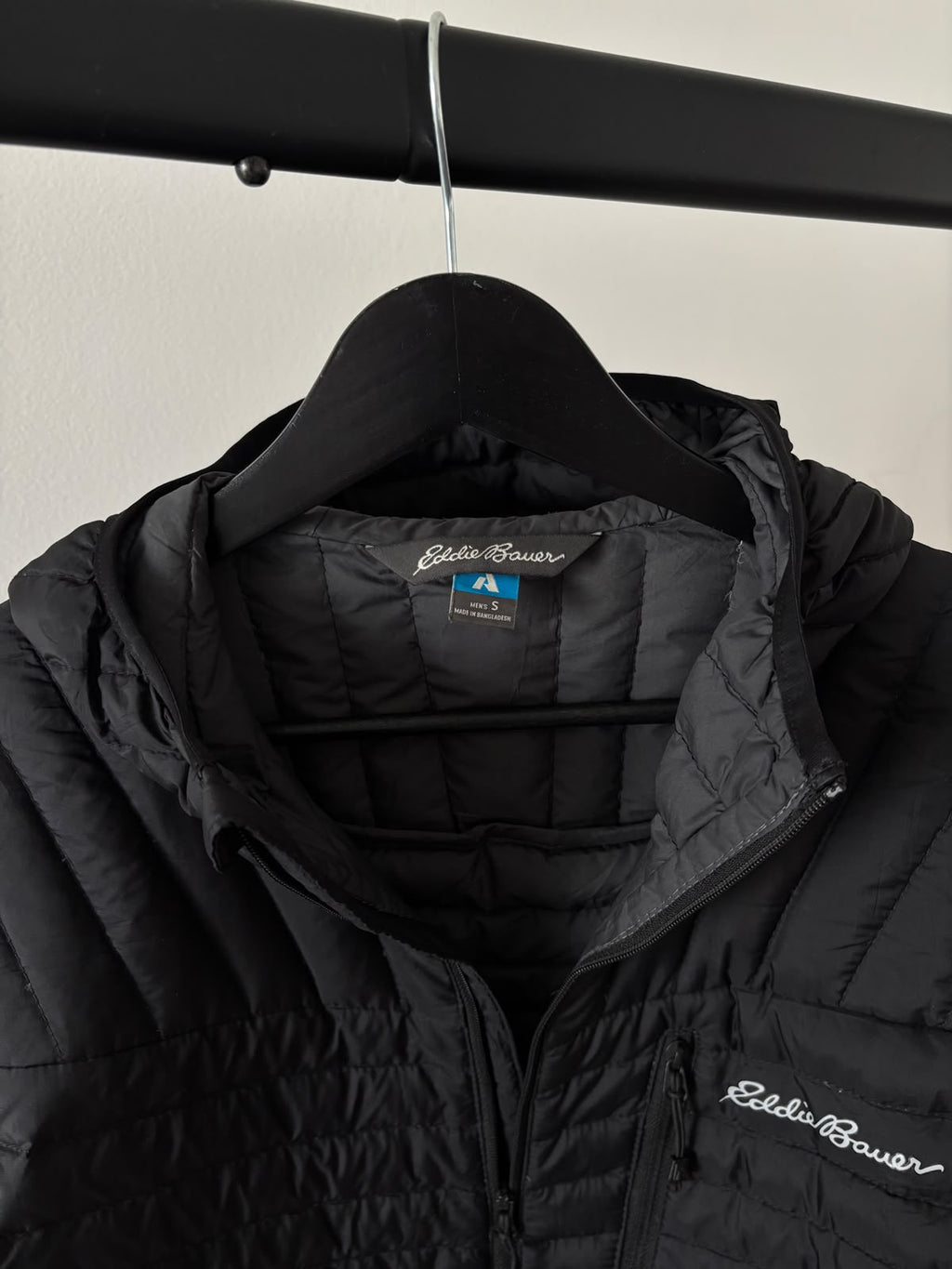 EDDIE BAUER PLUMA DE GANSO DE 850 2DA CAPA COMPRESIBLE. S DE DAMA.