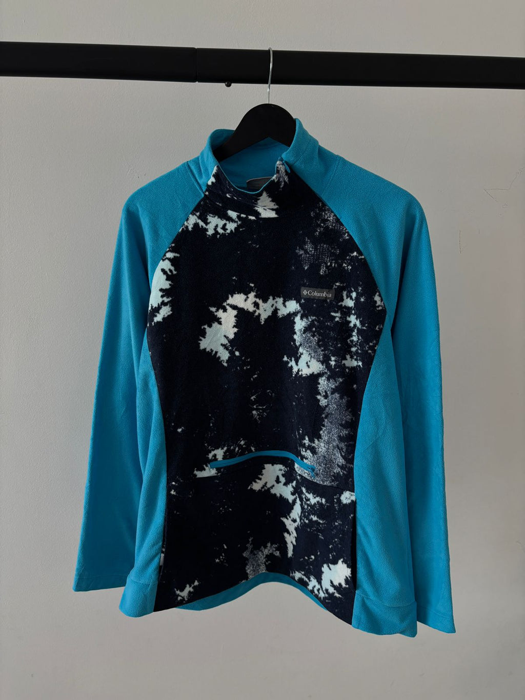 COLUMBIA FLEECE LIGERO AZUL. SIN DETALLE. L DE DAMA.