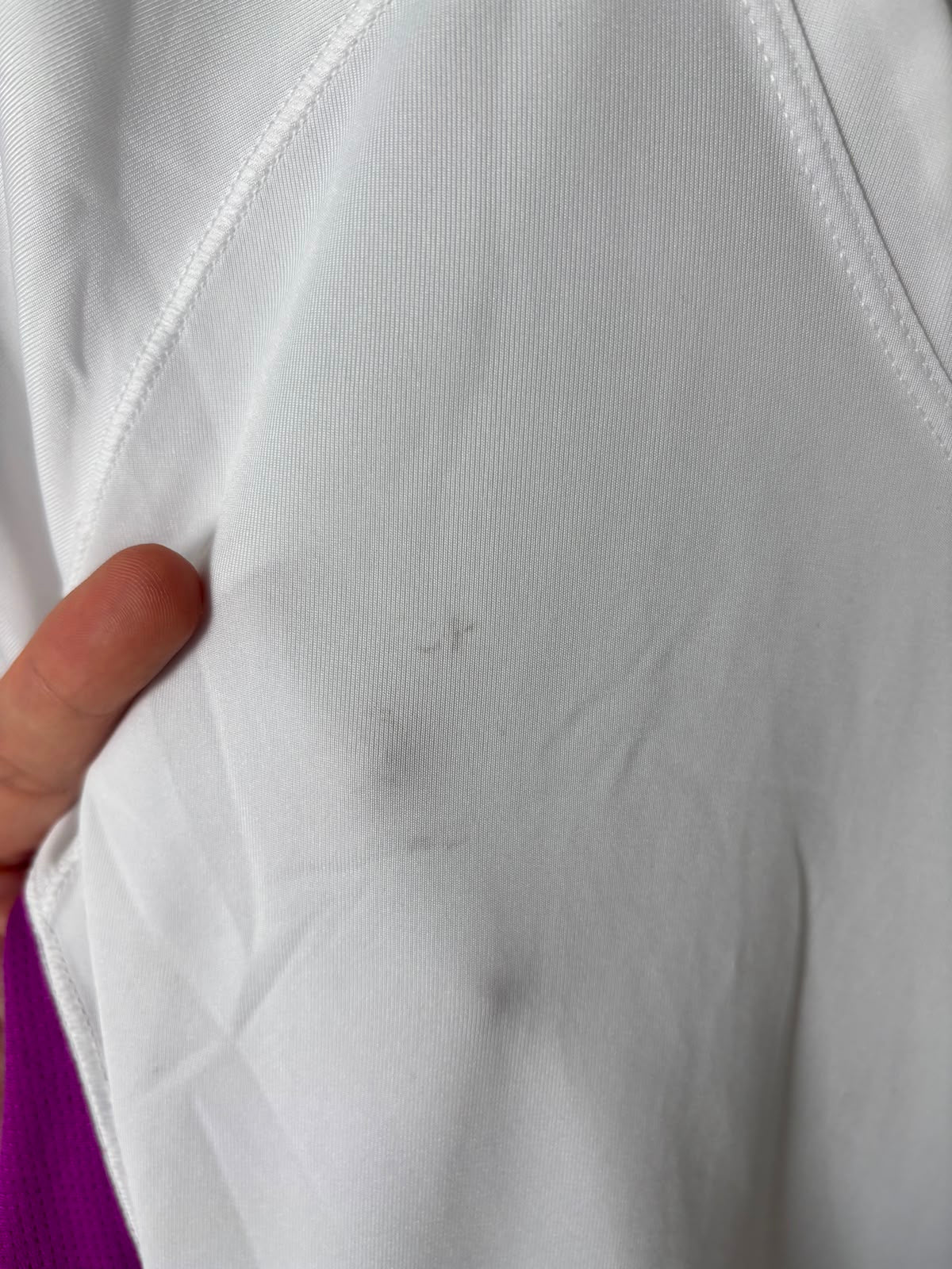 TNF FLASHDRY (acelera la evaporación del sudor y seca la ropa rápidamente). S DE DAMA.
