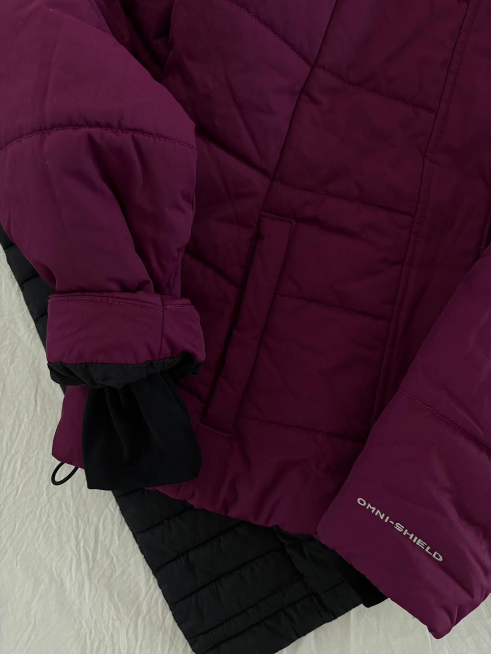 COLUMBIA MORADO BRUMOSO PARA FRÍO E IMPERMEABLE PARA LLUVIA LIGERA 💦 OMNI SHIELD. M DE DAMA.