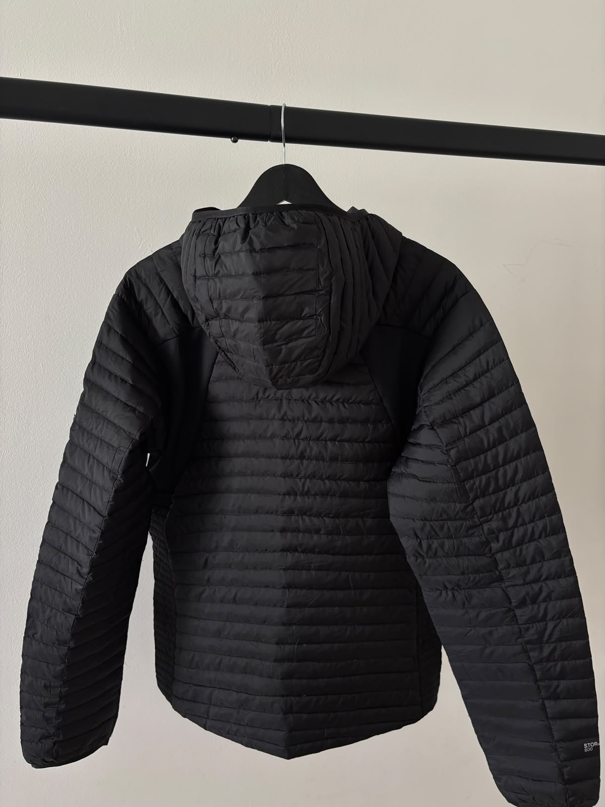 EDDIE BAUER PLUMA DE GANSO DE 850 2DA CAPA COMPRESIBLE. S DE DAMA.
