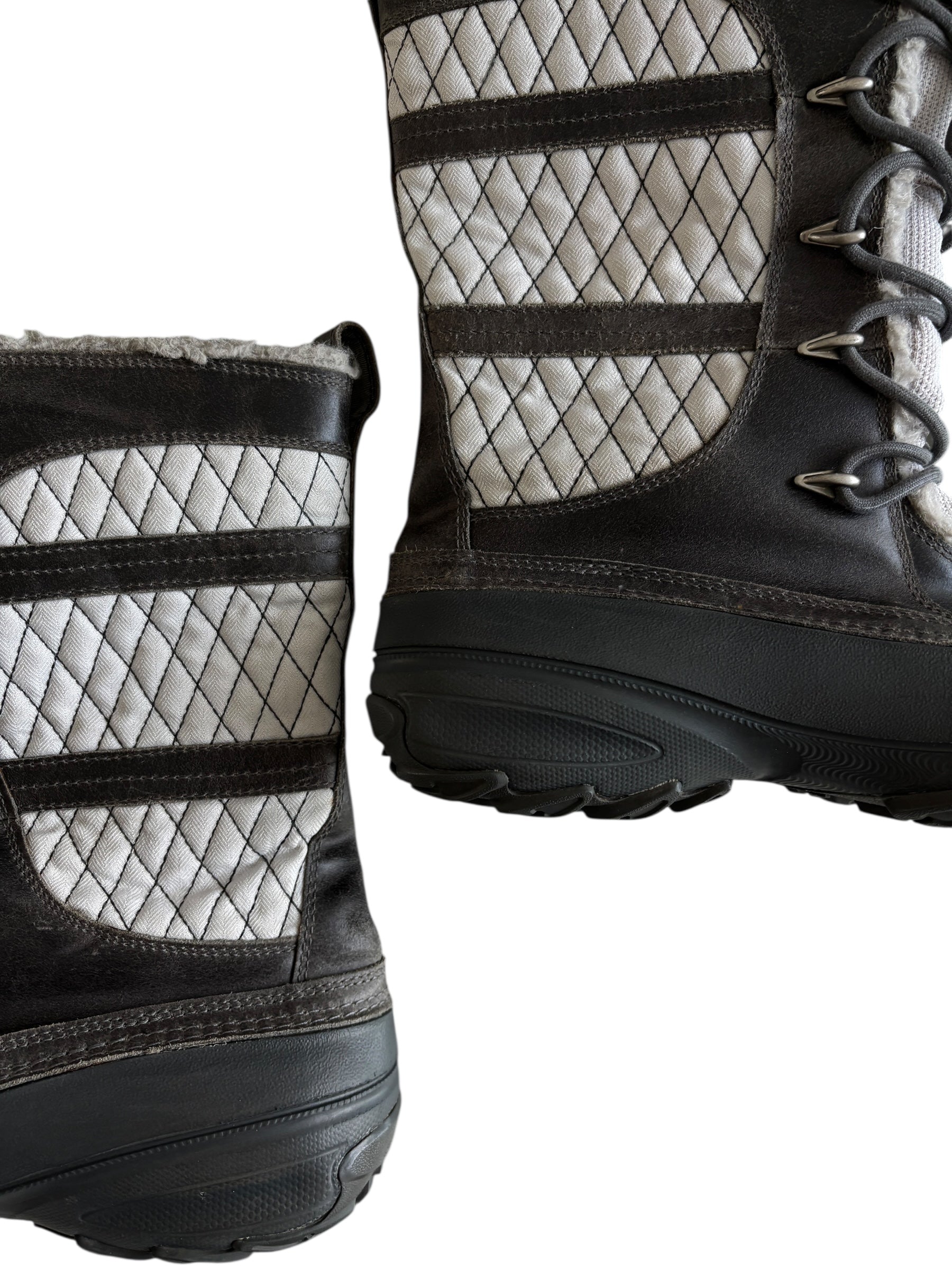 BOTAS COLUMBIA TECHLITE. PARA SENDERISMO Y TREKKING LIGERO. 6MXN DAMA.