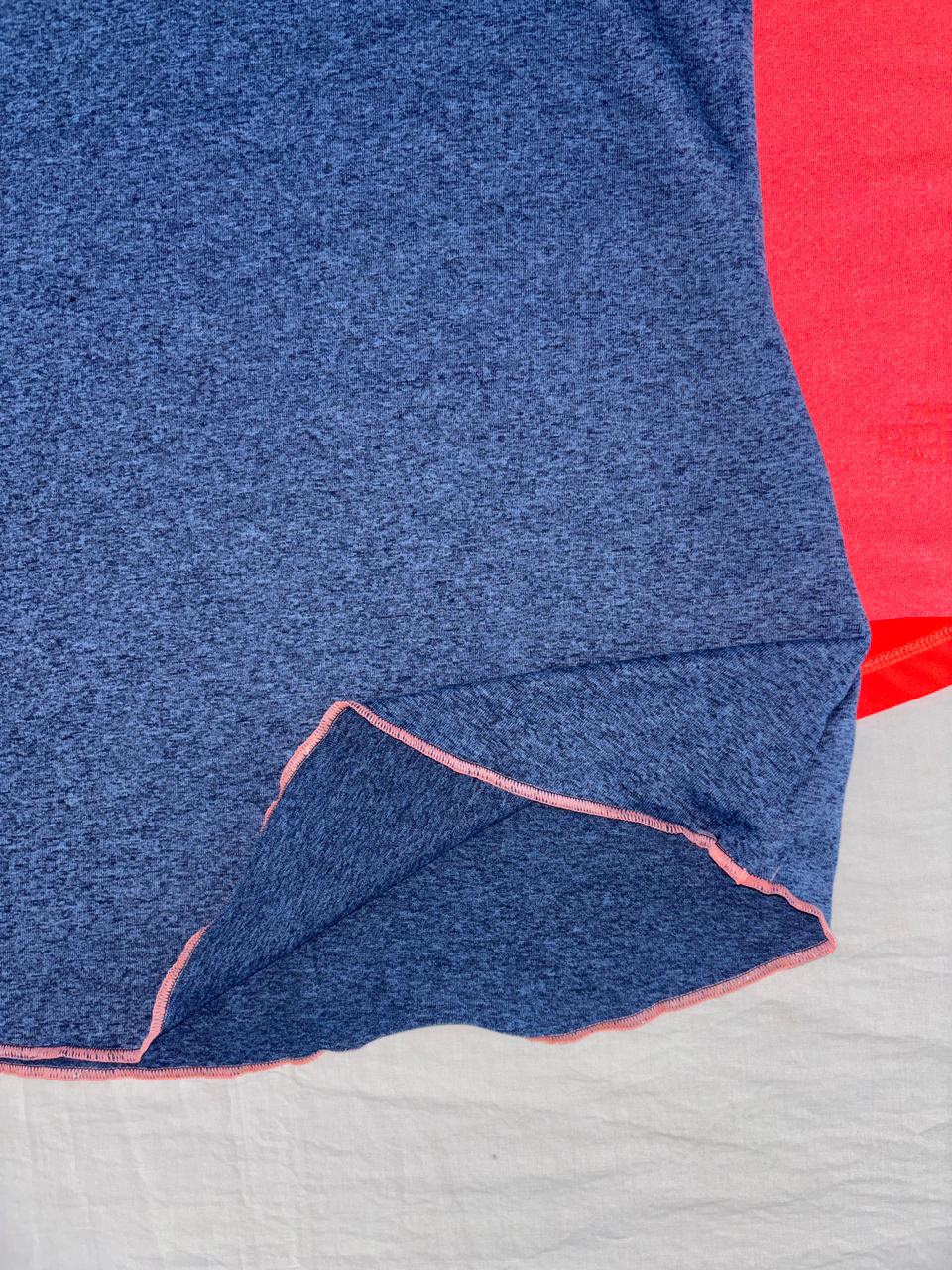 TNF CAMISETA AZUL LIGERA SIN DETALLE. S DE DAMA.