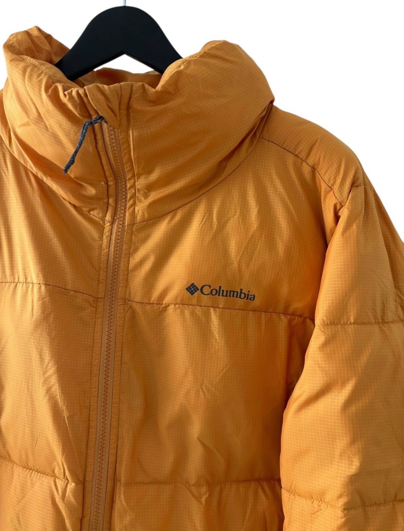 COLUMBIA AMARILLO CALIENTE Y BRUMOSO. XL DE DAMA.