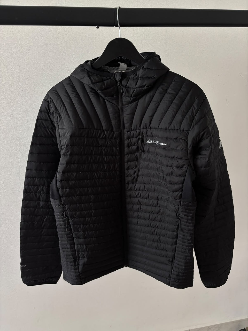 EDDIE BAUER PLUMA DE GANSO DE 850 2DA CAPA COMPRESIBLE. S DE DAMA.
