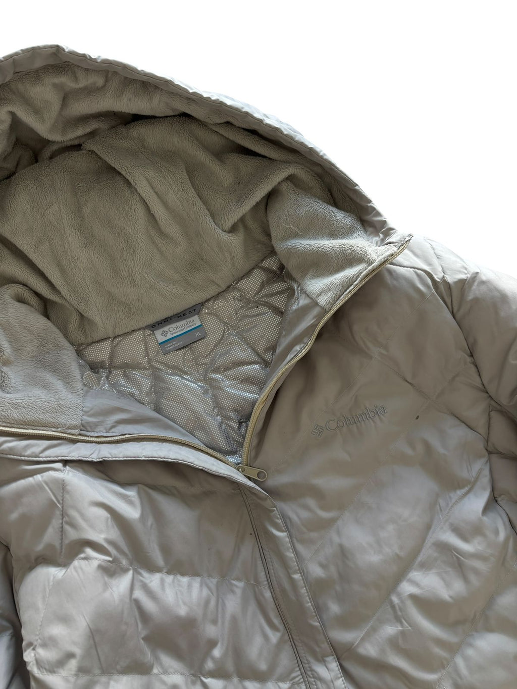 COLUMBIA BEIGE/GRISACEO OMNI HEAT (RETIENE EL CALOR CORPORAL) XL DE DAMA.