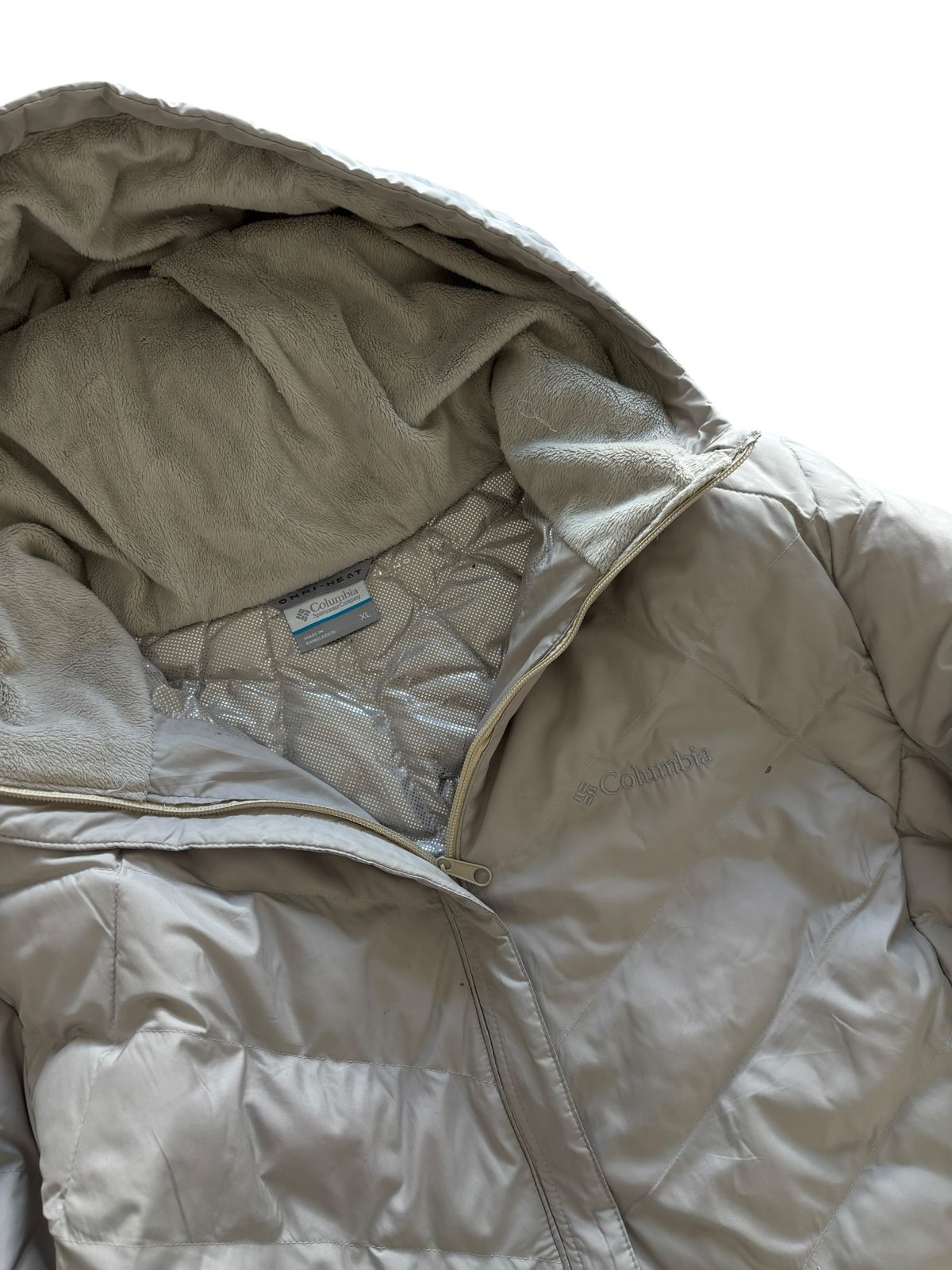 COLUMBIA BEIGE/GRISACEO OMNI HEAT (RETIENE EL CALOR CORPORAL) XL DE DAMA.