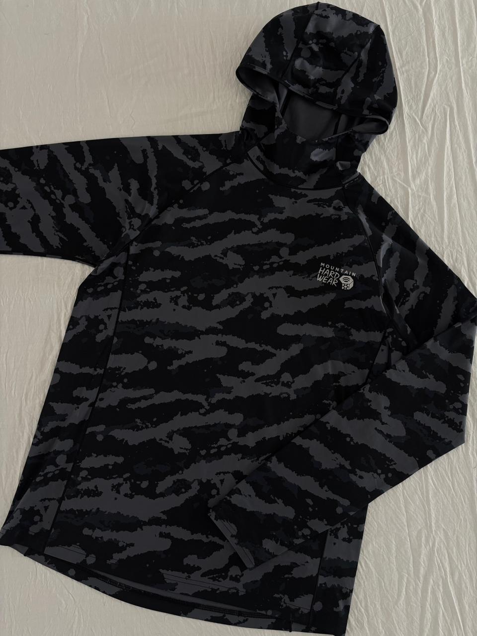 MOUNTAIN HARD WEAR. MUY FRESCO Y LIGERO PARA SENDERISMO. M DE DAMA.