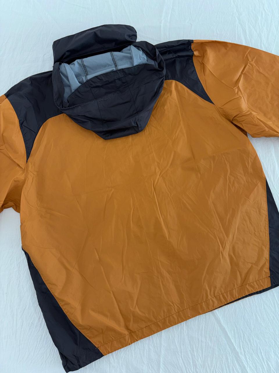 COLUMBIA ROMPEVIENTOS AMARILLO COMPRESIBLE QUE SE HACE BOLSA. SIN DETALLE. XXL DE DAMA.