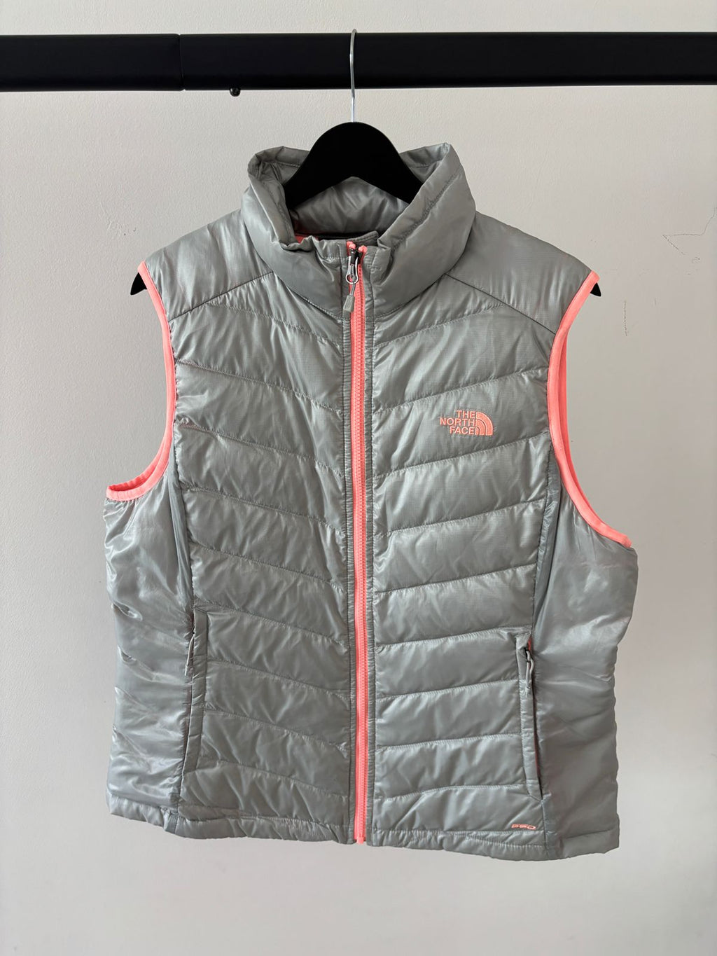 TNF CHALECO COMPRESIBLE DE PLUMA DE 550. XL DE DAMA.
