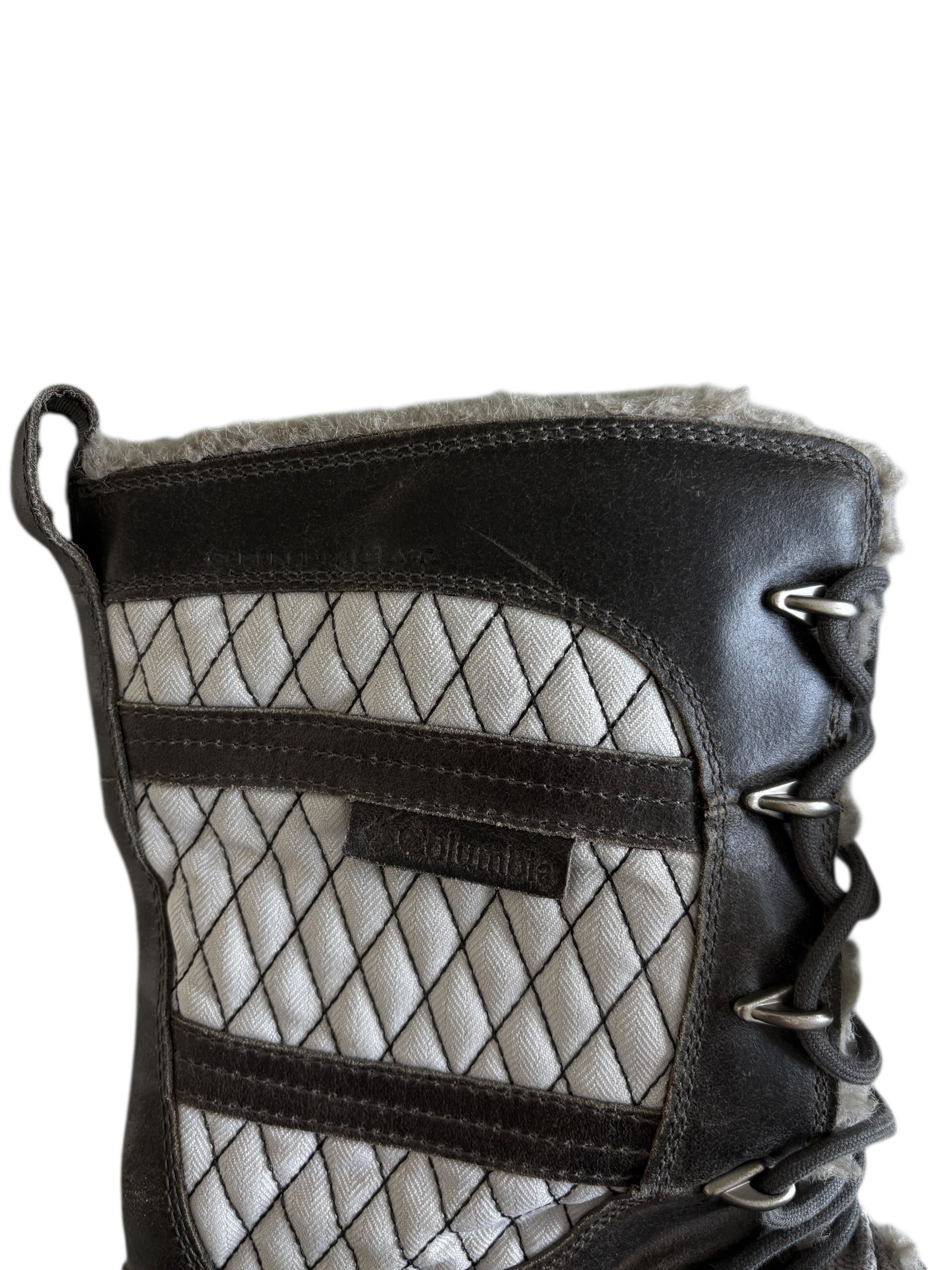 BOTAS COLUMBIA TECHLITE. PARA SENDERISMO Y TREKKING LIGERO. 6MXN DAMA.